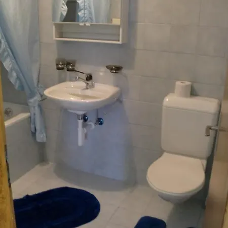 Apartman Studio Lengumattu Brig